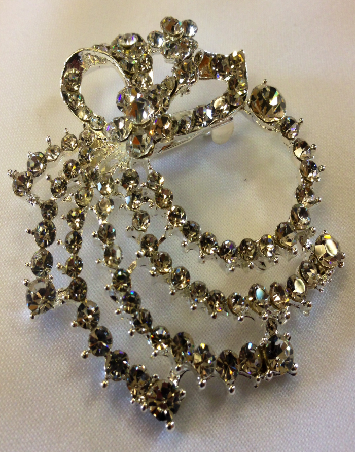 Brooch 2 - Image 2