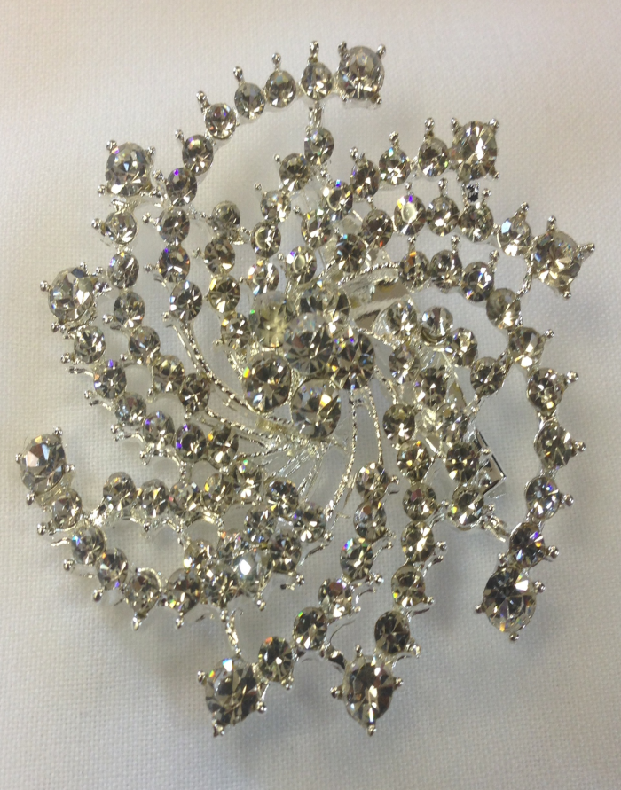 Brooch 3 - Image 2