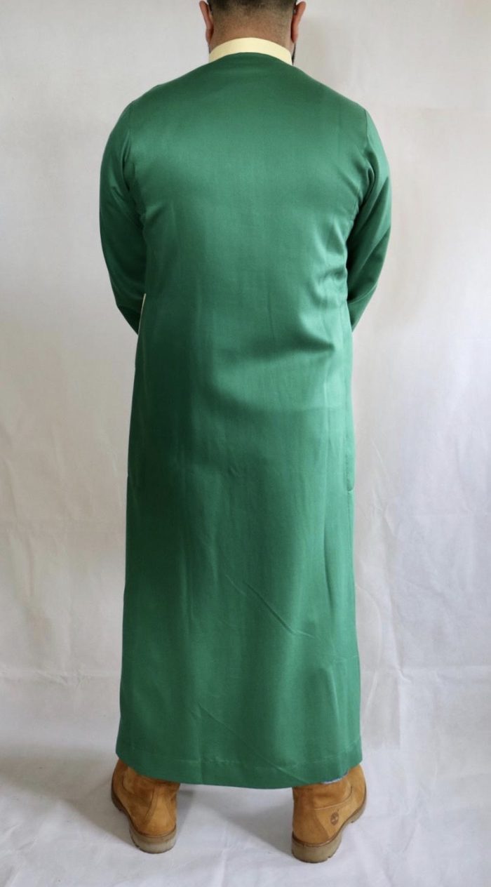 MEN’S JUBBAH - Green with cream pipping - Image 7